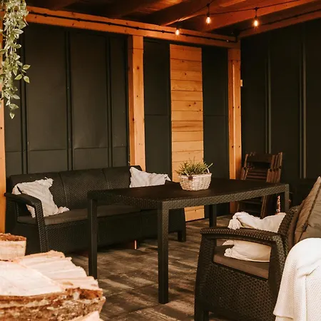 Blizej Natury Z Jacuzzi Chalet *