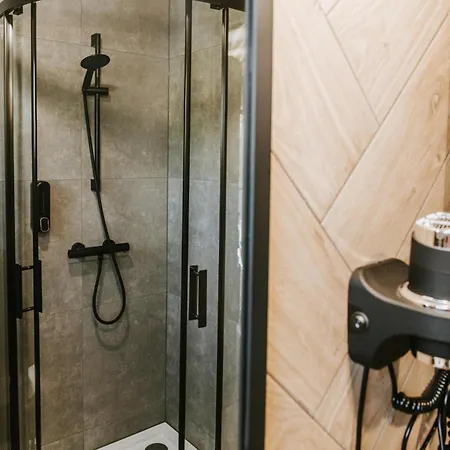 Blizej Natury Z Jacuzzi Dağ evi *