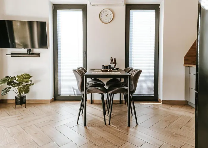 Blizej Natury Z Jacuzzi Chalet